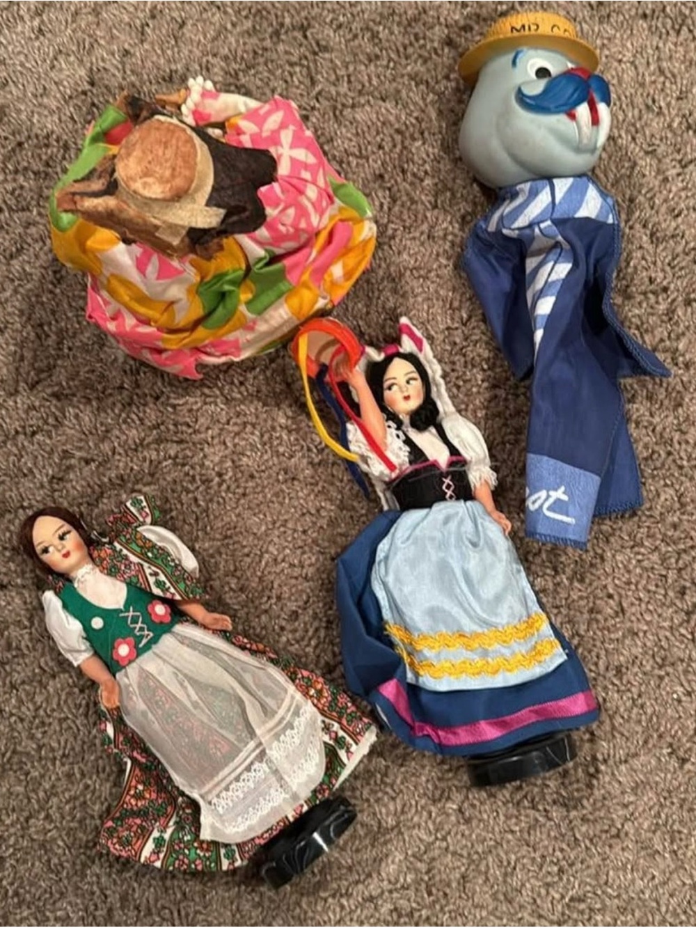 Vintage Doll Lot and Mr. Cool Walrus Puppet